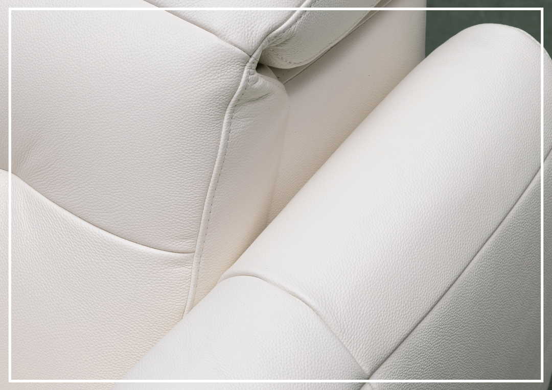 Klaussner Bravello Leather Motion Power Reclining Sofa