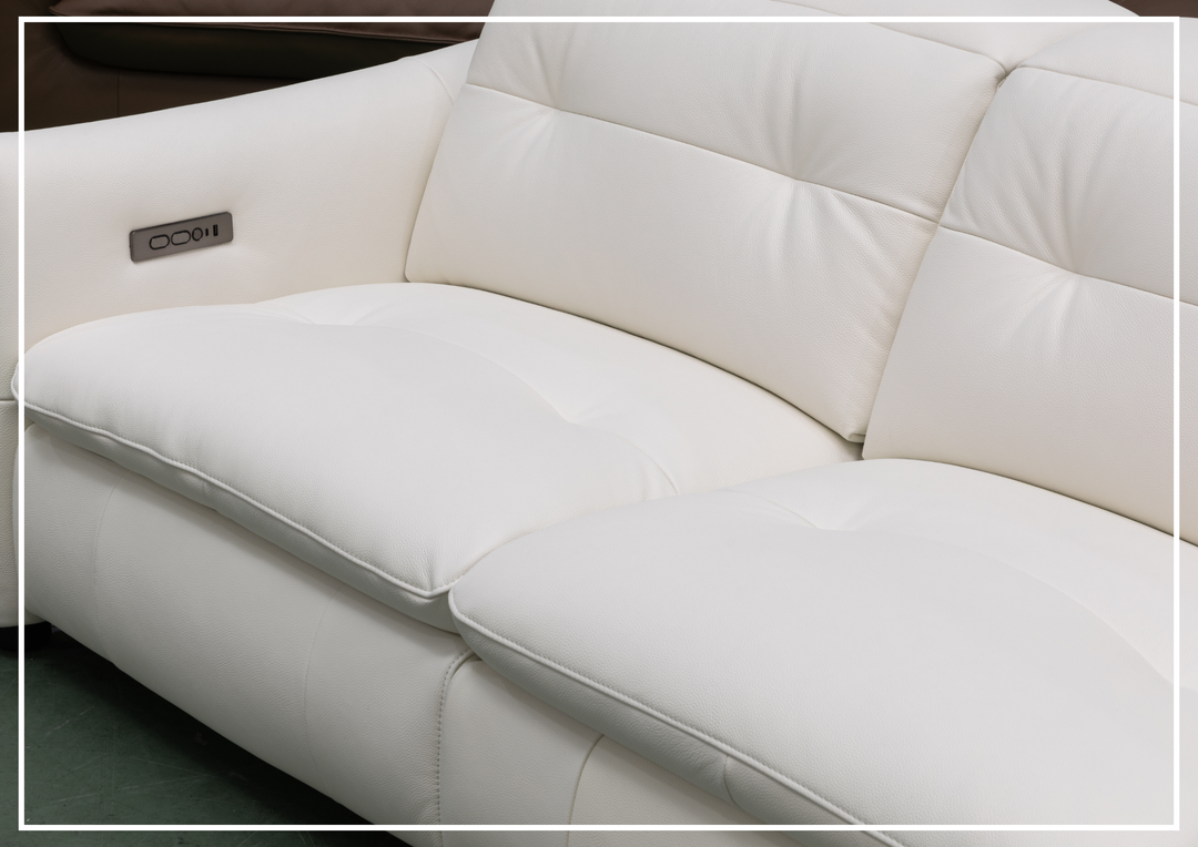 Klaussner Bravello Leather Motion Power Reclining Sofa