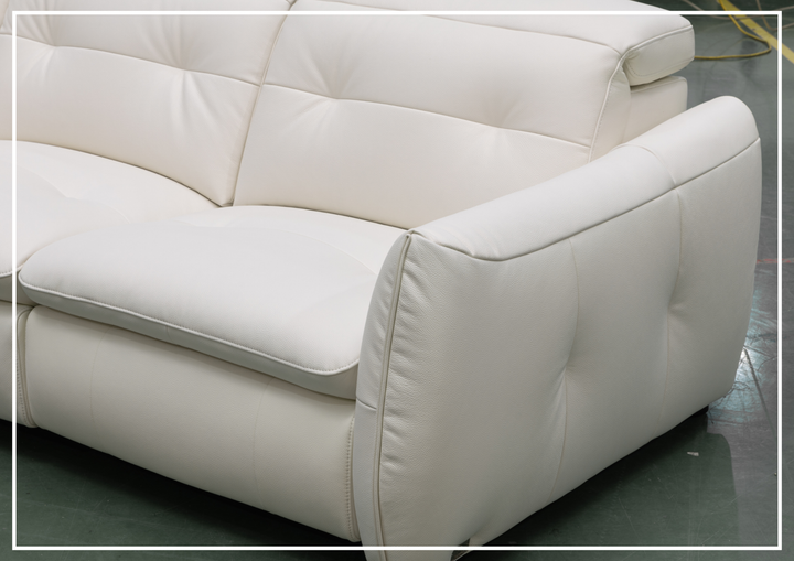 Klaussner Bravello Leather Motion Power Reclining Sofa