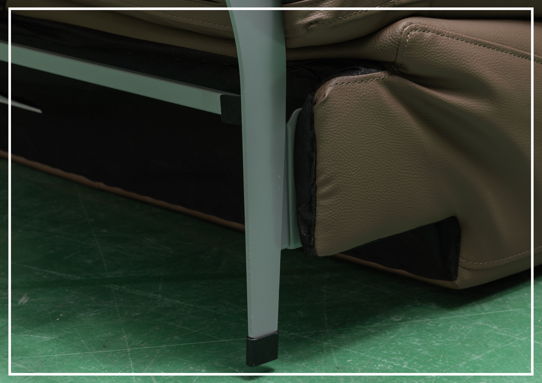 Kathy Ireland Alaves 3-Seater Brown Leather Sleeper Sofa (Queen Size)