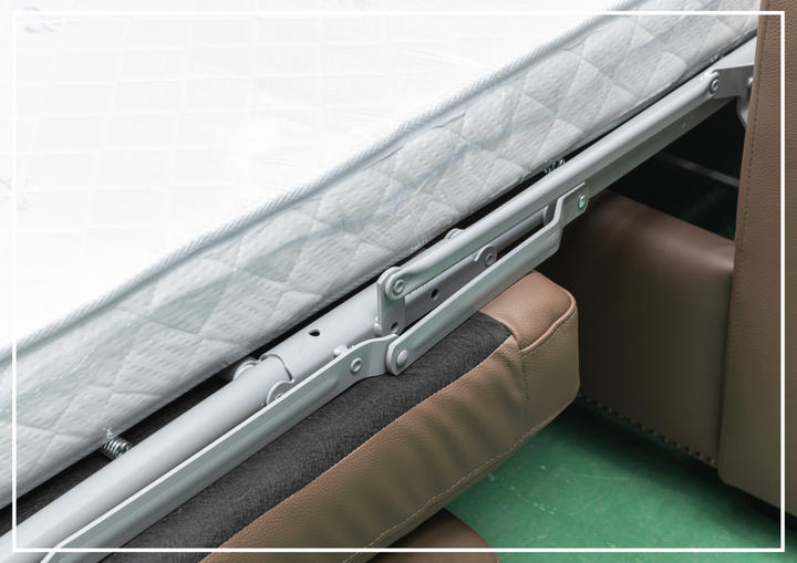 Kathy Ireland Alaves 3-Seater Brown Leather Sleeper Sofa (Queen Size)