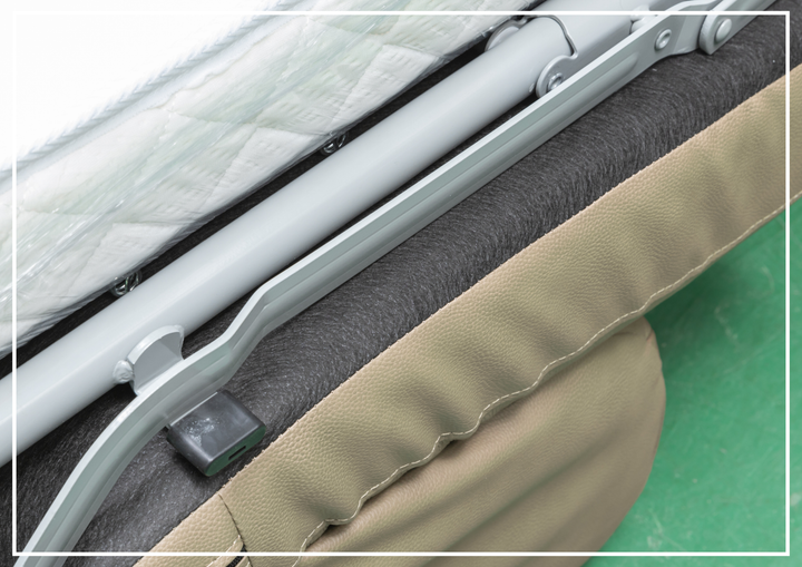 Kathy Ireland Leather Callas 3-Seater Light Gray Leather Queen Sleeper Sofa