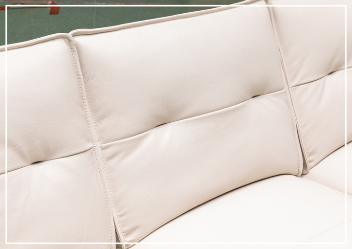 Klaussner Viana 3-seater Leather Sofa with Cushion Seat and Tufted Back-Sofabed