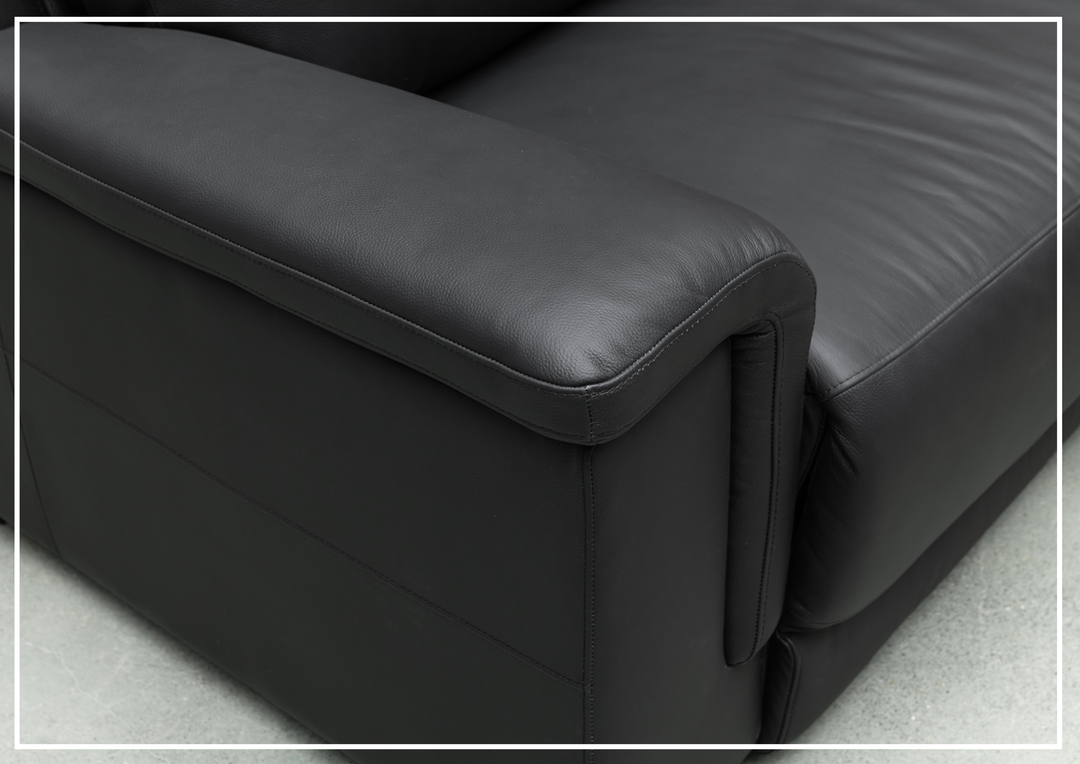 Klaussner Delano Queen Sleeper Sofa