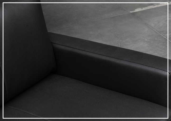 Klaussner Nova Leather Queen Sleeper Sofa with Pull Out Mechanism - SOFABED