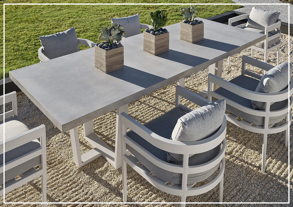 Universal Furniture Coastal Living Outdoor South Beach Large Rectangular Dining Table